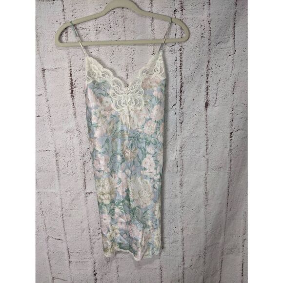 Vintage Lucie Ann Pastel Pink Blue Floral Robe Short Lace Kimono and Nightgown s - Picture 4 of 16